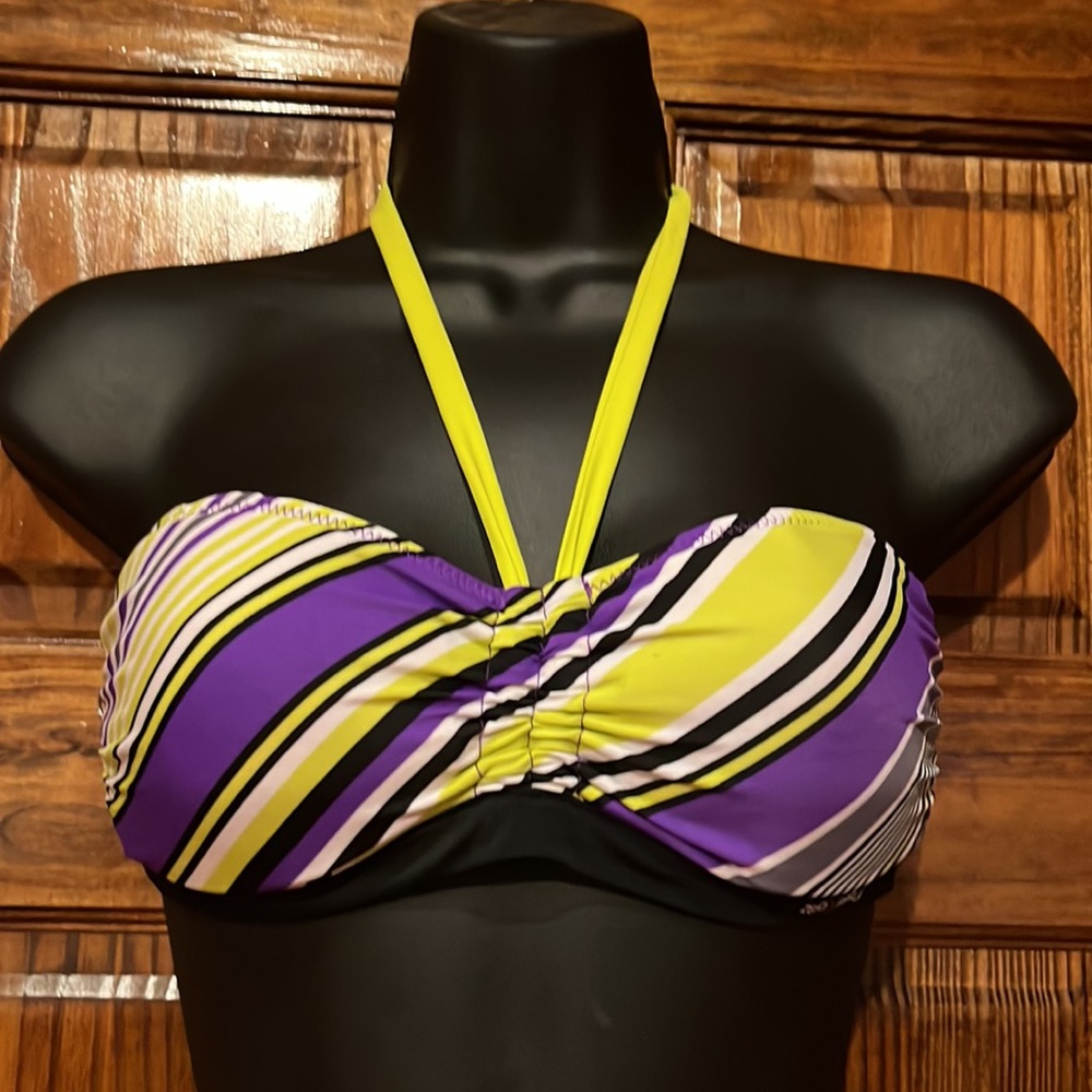 ZeroXPosure Reversable Bikini Top